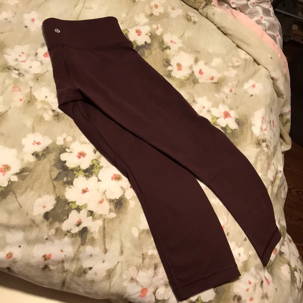 Lululemon Wunder Under Crop Leggings